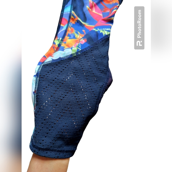 Athleta blu tropical precision legging high rise mesh details size M - Picture 7 of 14